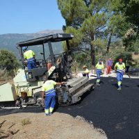 La Diputación licita por 1,5 millones de euros el asfaltado de cinco carreteras de la Serranía