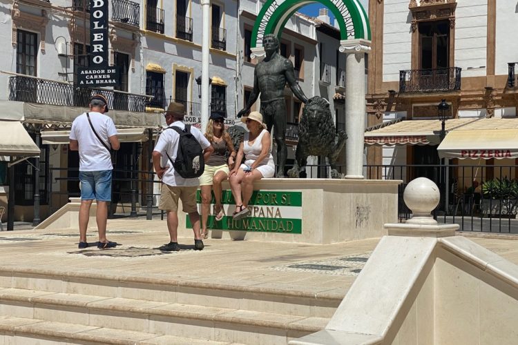 Los casos activos por Covid vuelven a superar el centenar en el Área Sanitaria Serranía