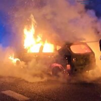 Segundo incendio de un turismo en lo que va de mes en la carretera A-374 Ronda-Sevilla