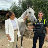 Fran Gutiérrez, policía local, representará a España en el Campeonato Mundial de Jóvenes Caballos