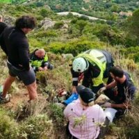 Rescatan en helicóptero en una senderista accidentada en la ruta del Hacho de Gaucín