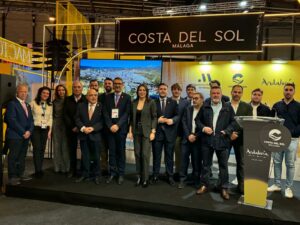 Numerosos empresarios han estado hoy en la presentación de Ronda en Fitur.