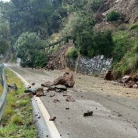 La Diputación restablece la circulación en todas las carreteras de la Serranía que se vieron afectadas por el temporal